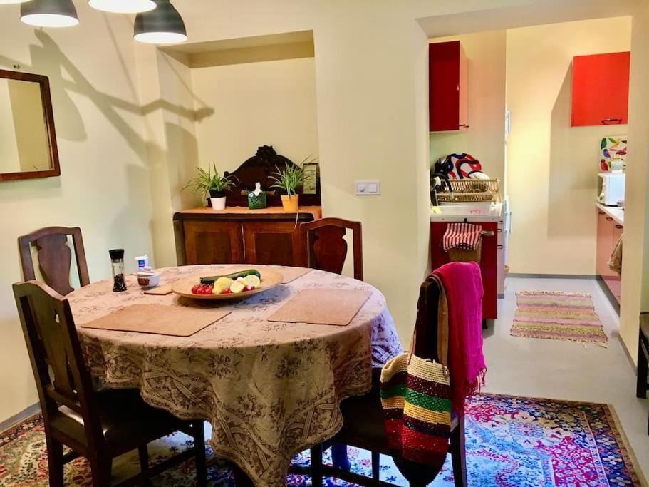 Vintage Studio Apartment, Garden And Free Parking Budapest Ngoại thất bức ảnh